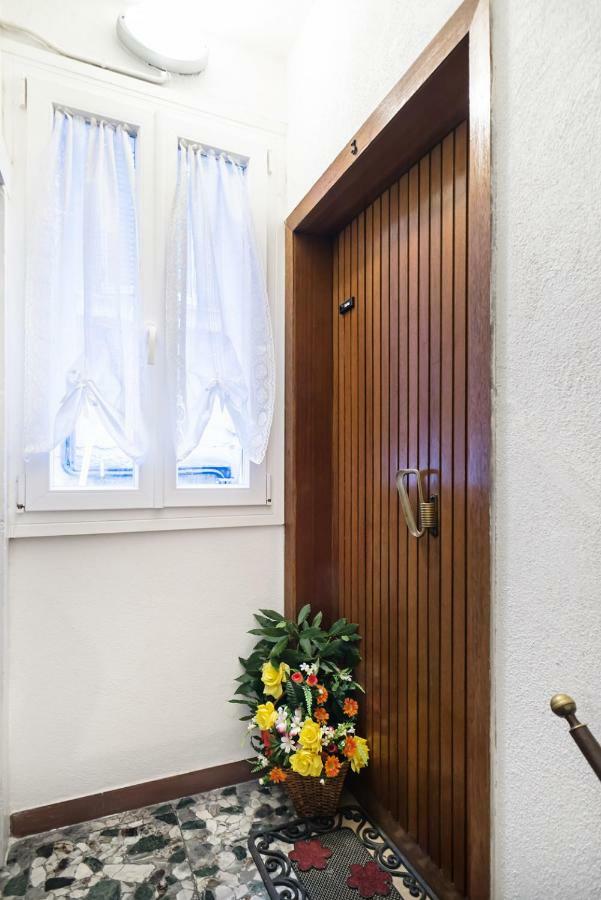 Veneziacentopercento Alle Ancore Apartment Exterior foto